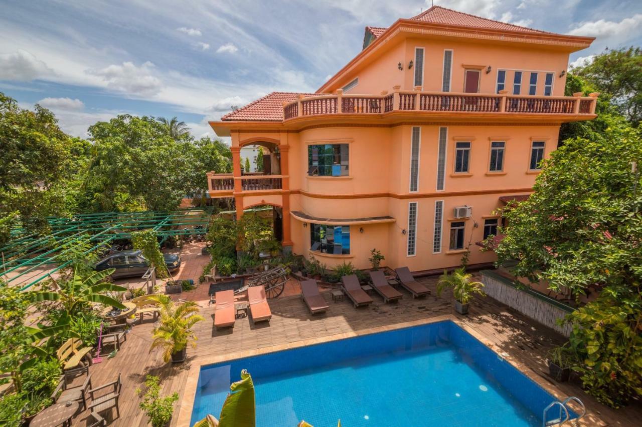 V&A Villa Siem Reap Exterior photo