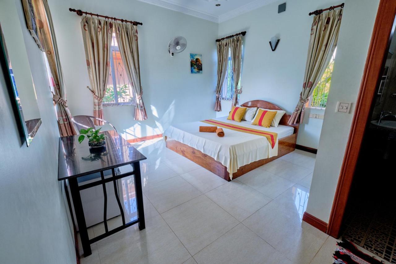 V&A Villa Siem Reap Exterior photo