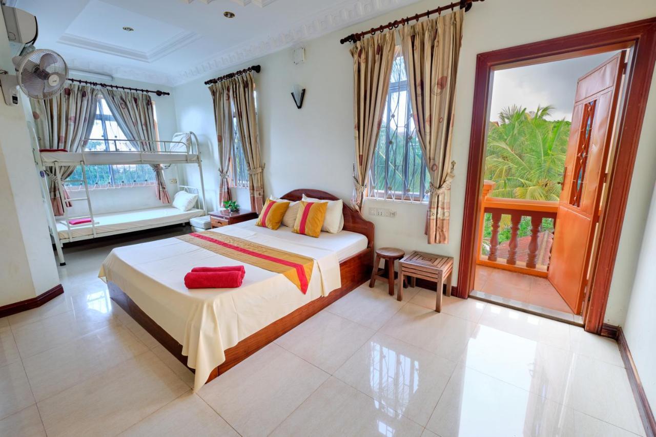 V&A Villa Siem Reap Exterior photo